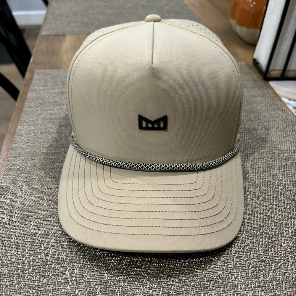 Melin Odyssey Rope Bulls Icon Hydro in khaki